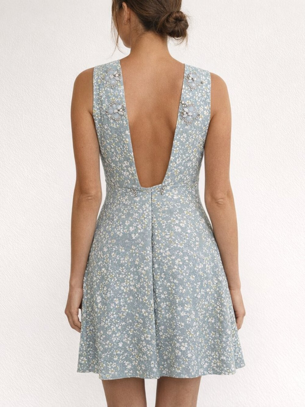 Tory Burch Beaded Dress Size 4 Side Zip, fully lined. Open back - Picture 2 of 11